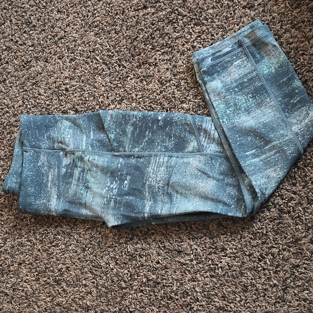 Lululemon Crops